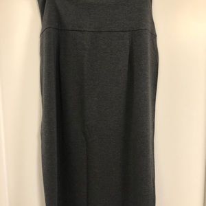 Women’s Eileen Fisher charcoal grey skirt. Size S